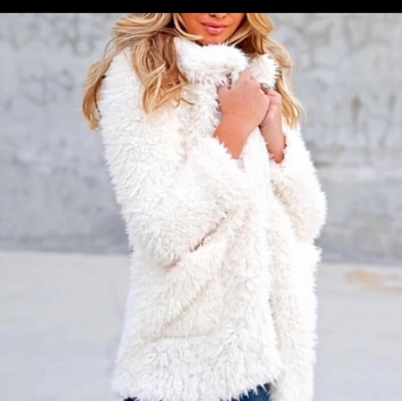 Jackets & Blazers - Teddy bear soft fuzzy coat price firm